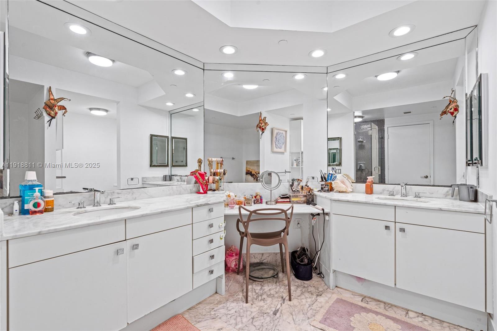 image One Island Place Condo 136