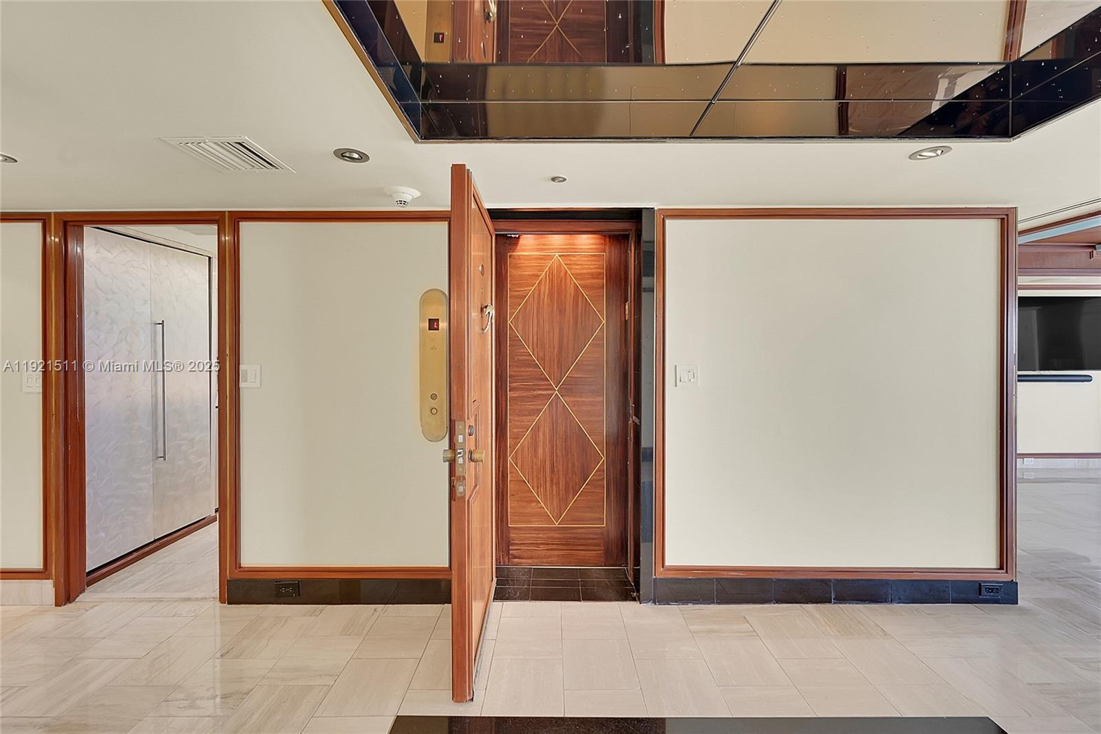 936 Intracoastal Dr #PH4 Fort Lauderdale, FL 33304