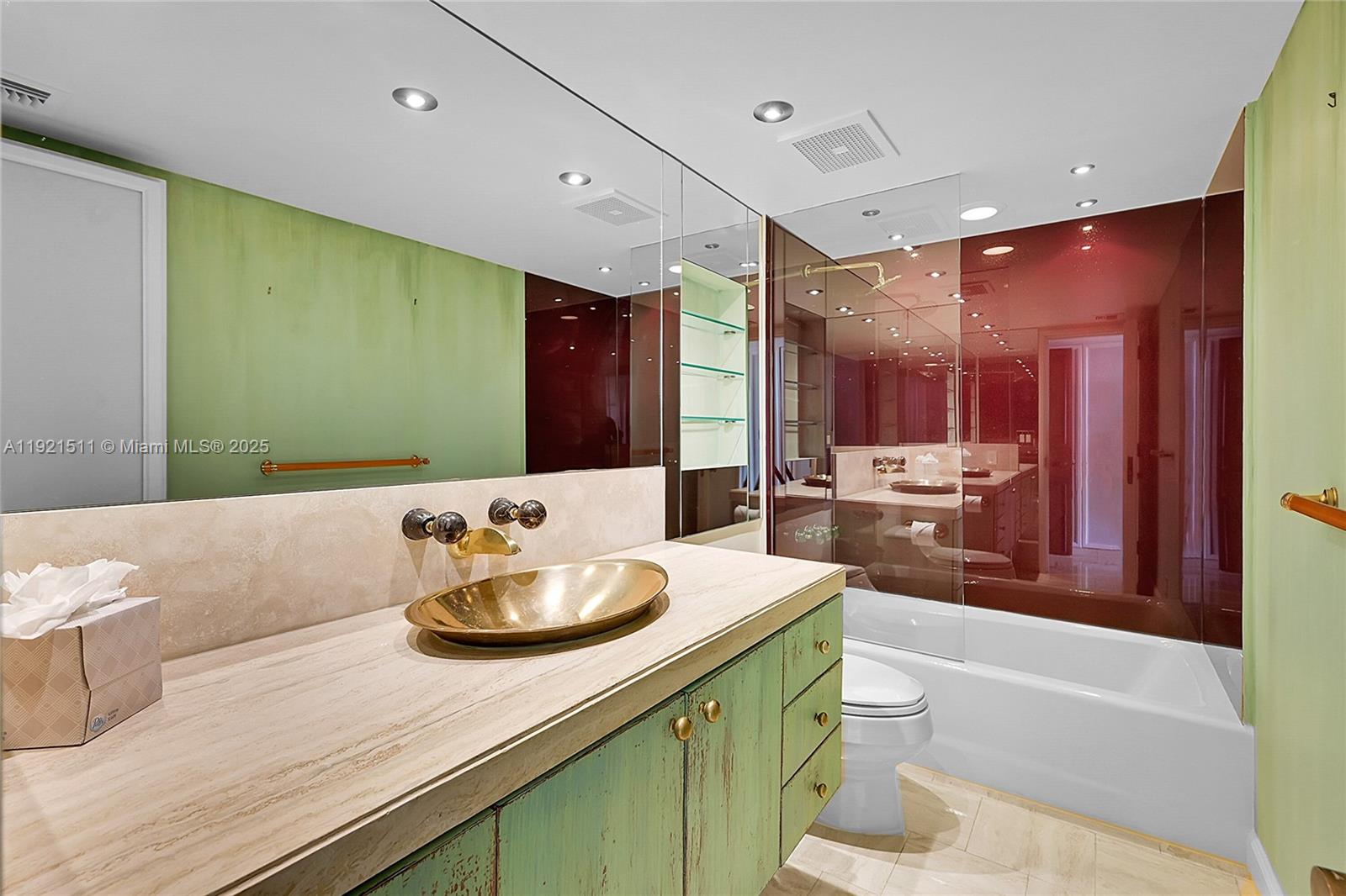 936 Intracoastal Dr #PH4 Fort Lauderdale, FL 33304