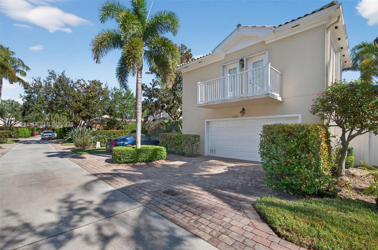 3518 Community Dr Jupiter, FL 33458