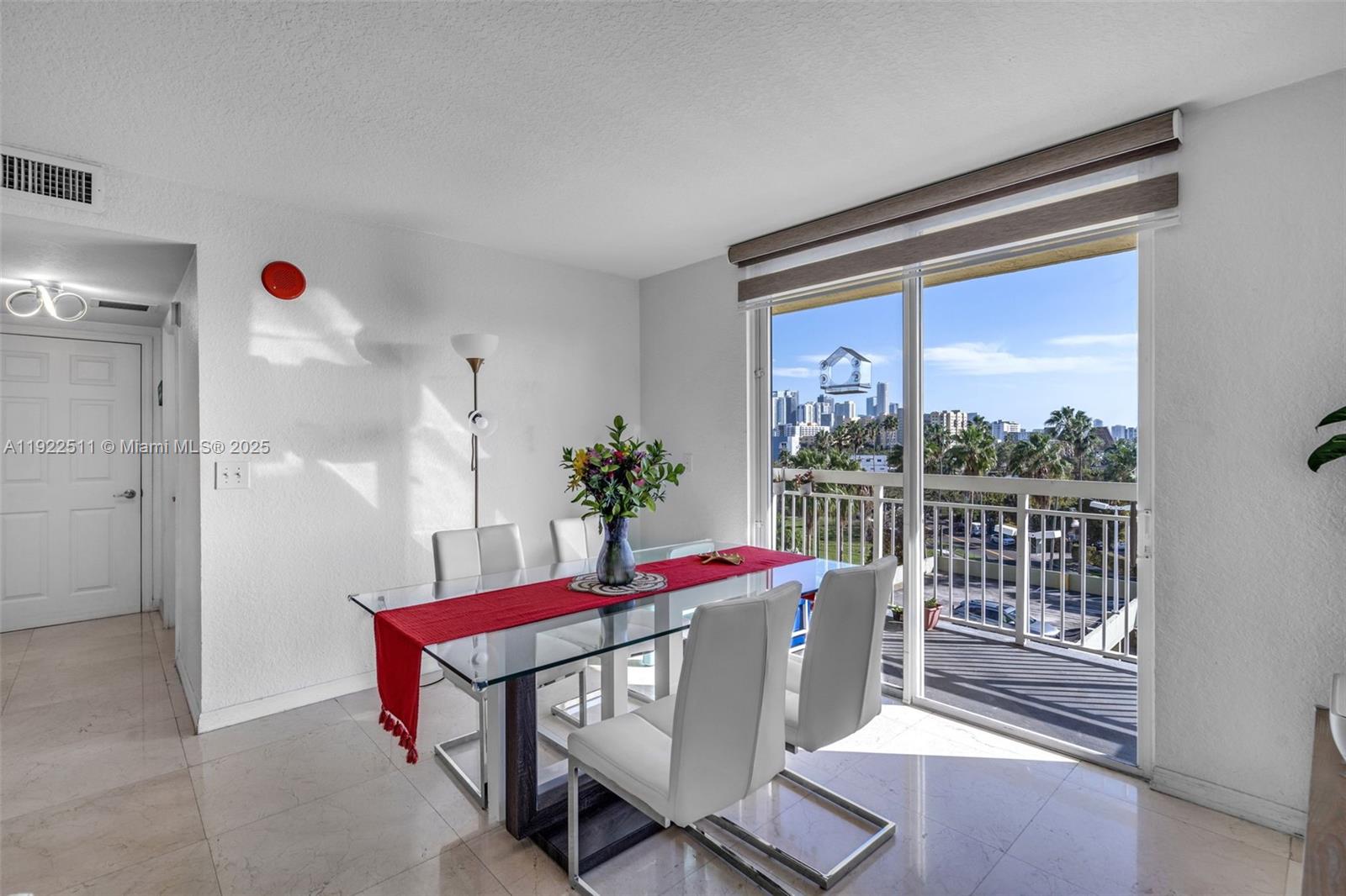 816 NW 11th St #607 Miami, FL 33136