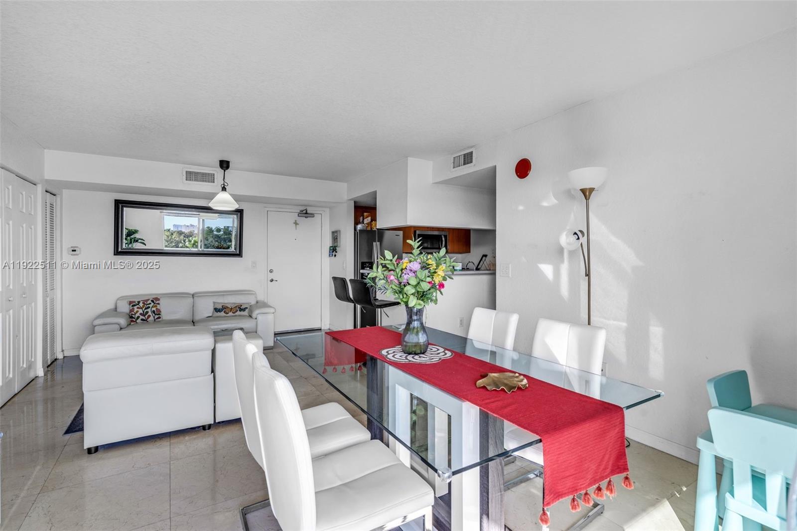 816 NW 11th St #607 Miami, FL 33136