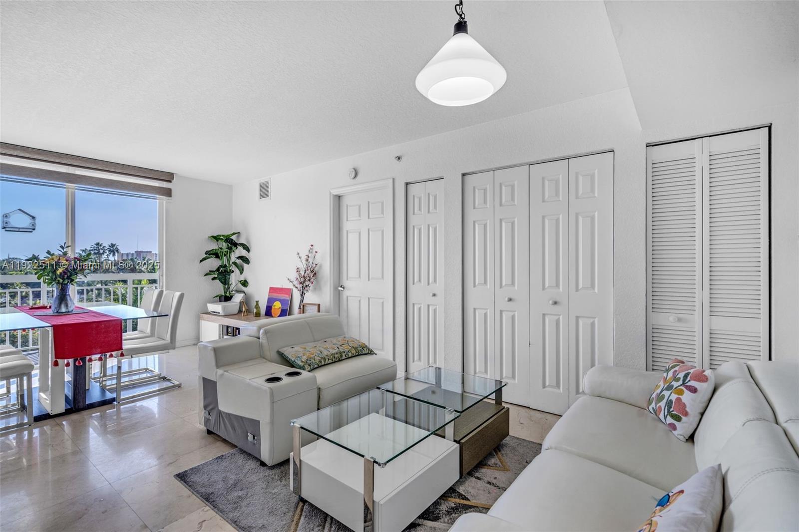 816 NW 11th St #607 Miami, FL 33136