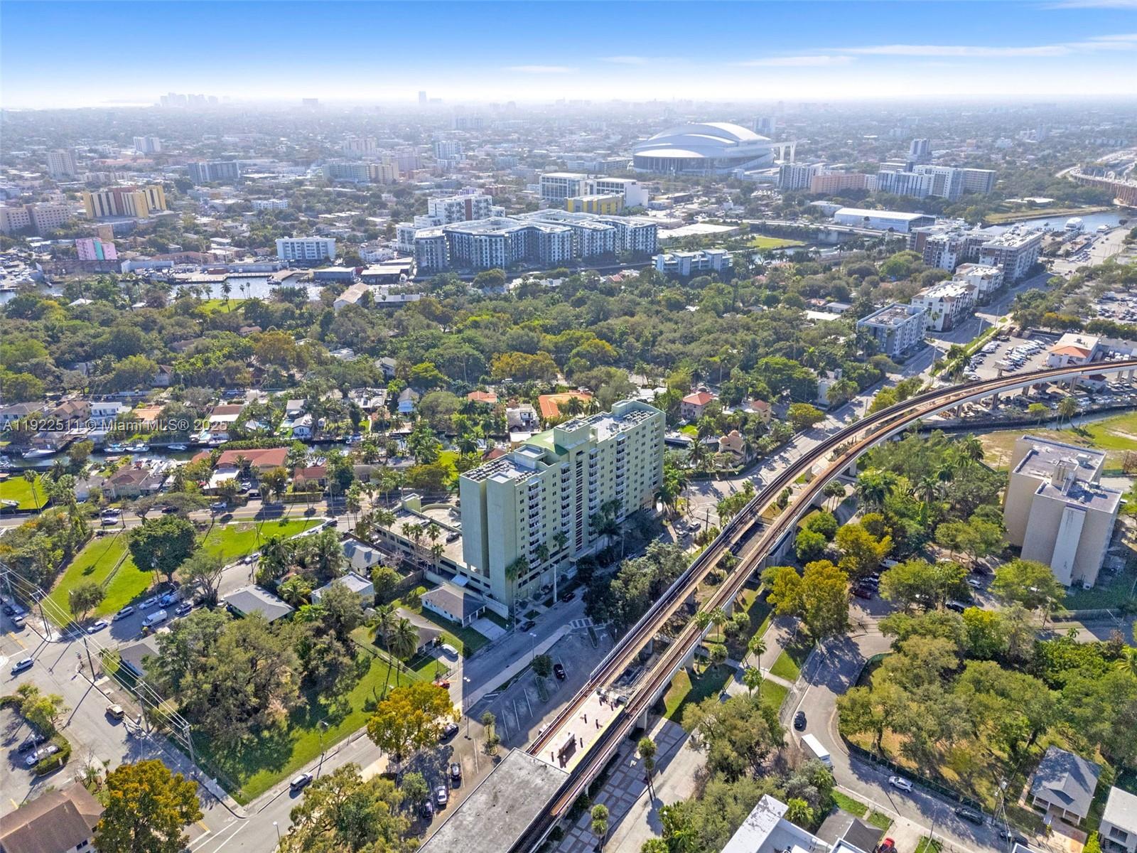 816 NW 11th St #607 Miami, FL 33136