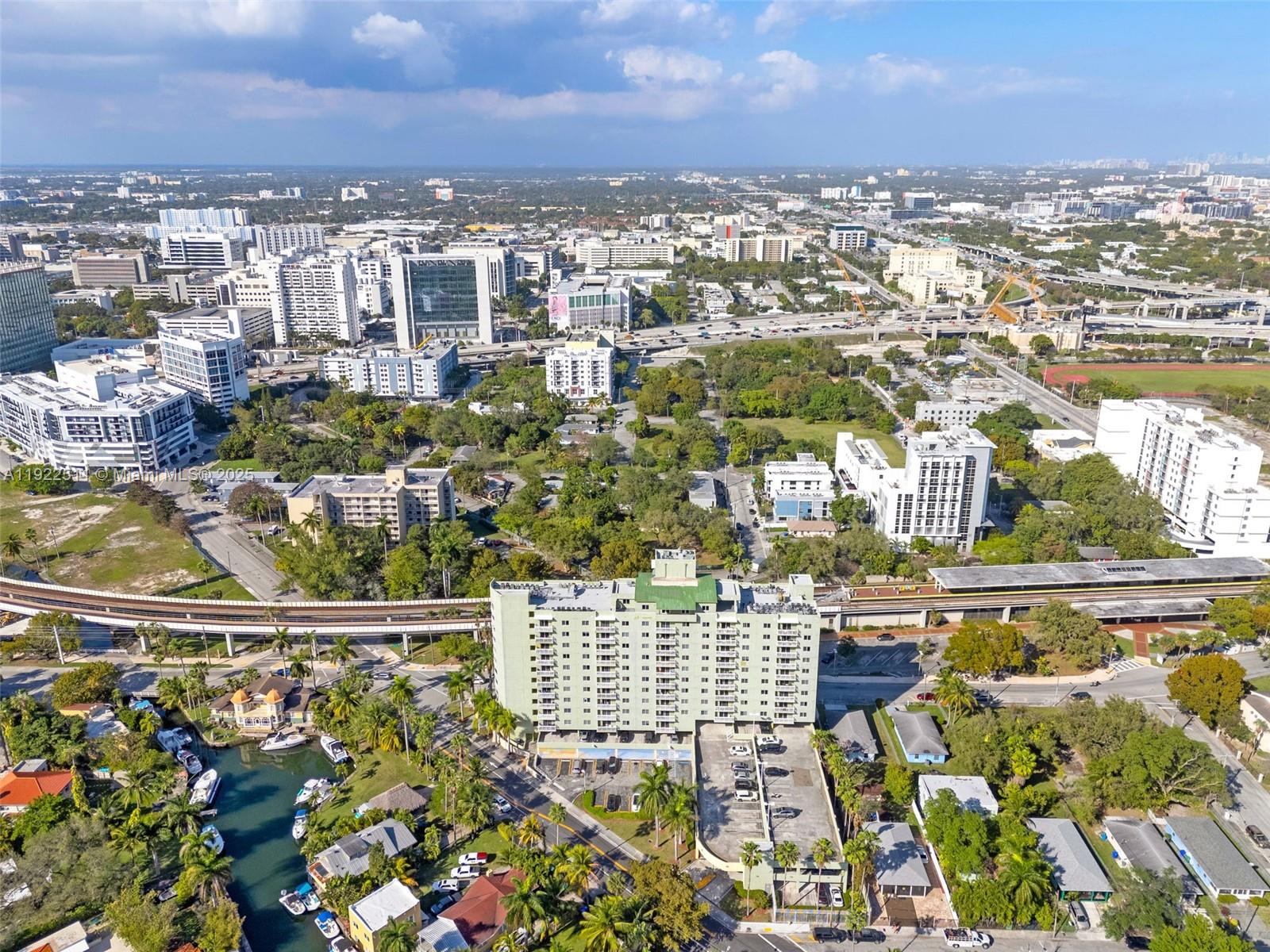 816 NW 11th St #607 Miami, FL 33136