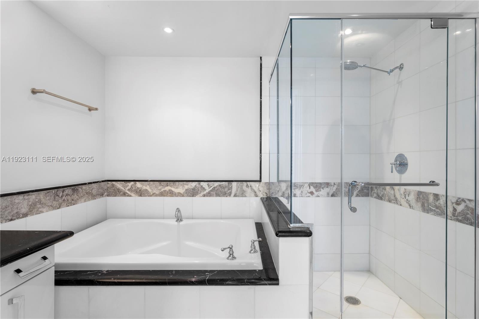 540 West Ave #1514 Miami Beach, FL 33139