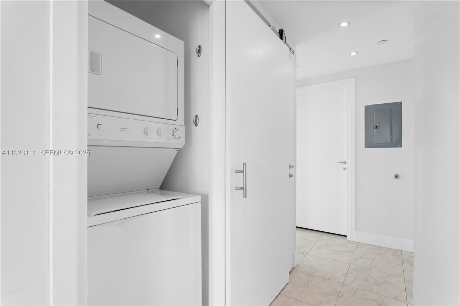 540 West Ave #1514 Miami Beach, FL 33139