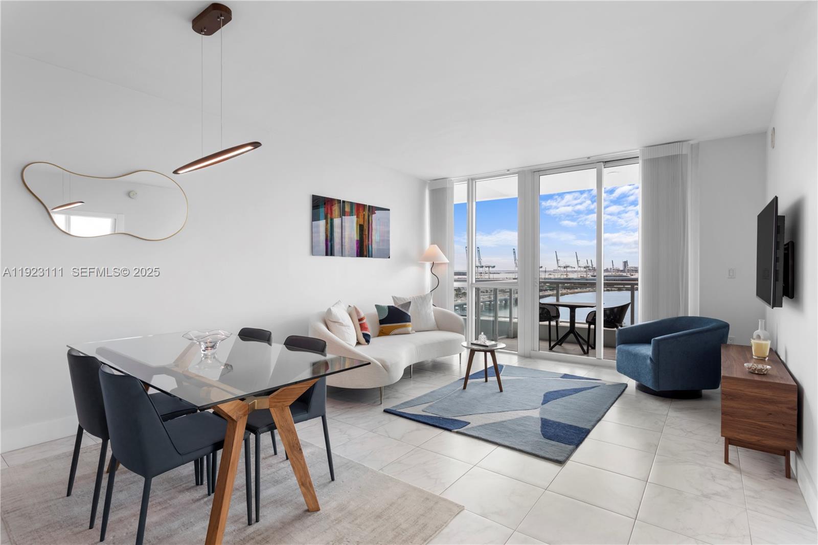 540 West Ave #1514 Miami Beach, FL 33139