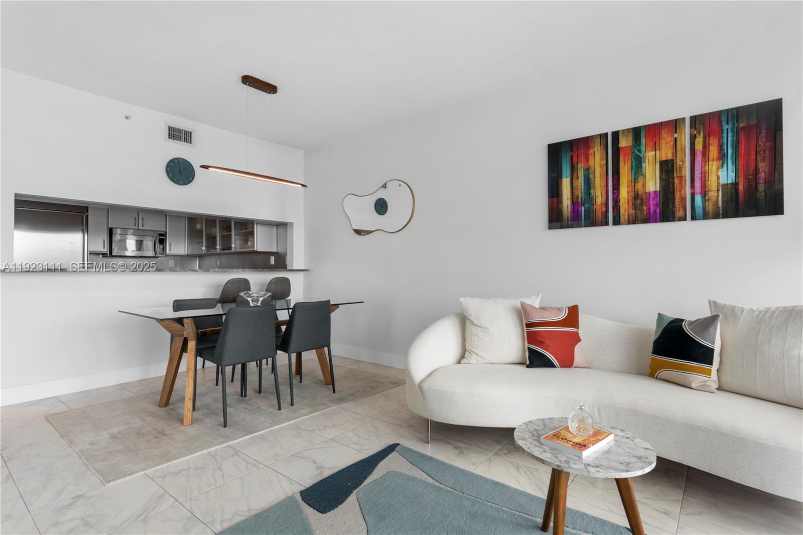 540 West Ave #1514 Miami Beach, FL 33139