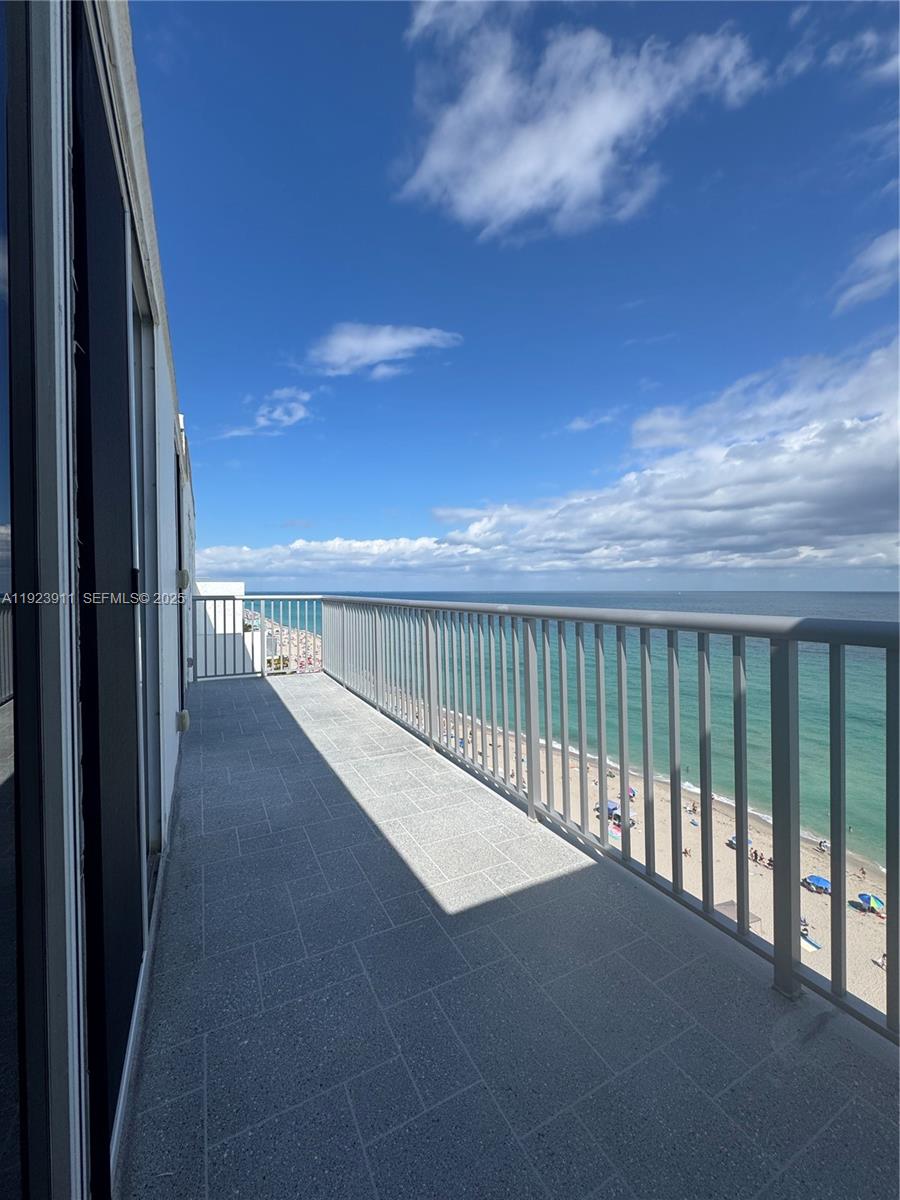 400 N Surf Rd #RGB Hollywood, FL 33019