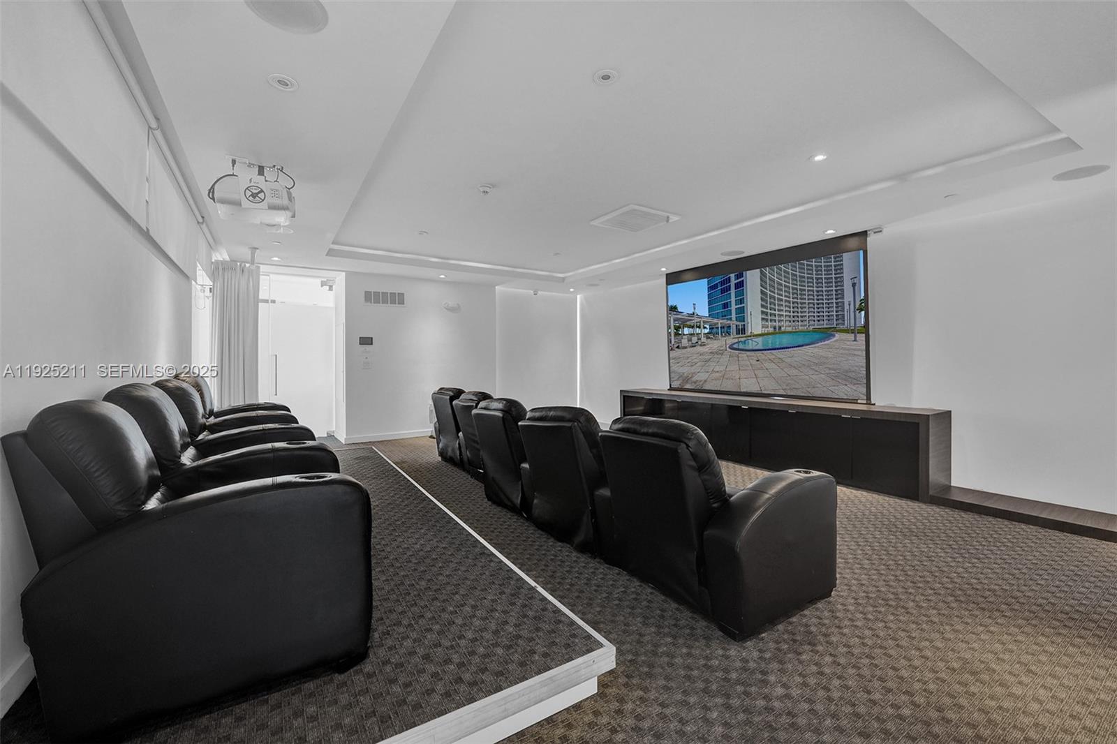 601 NE 36th St #811 Miami, FL 33137