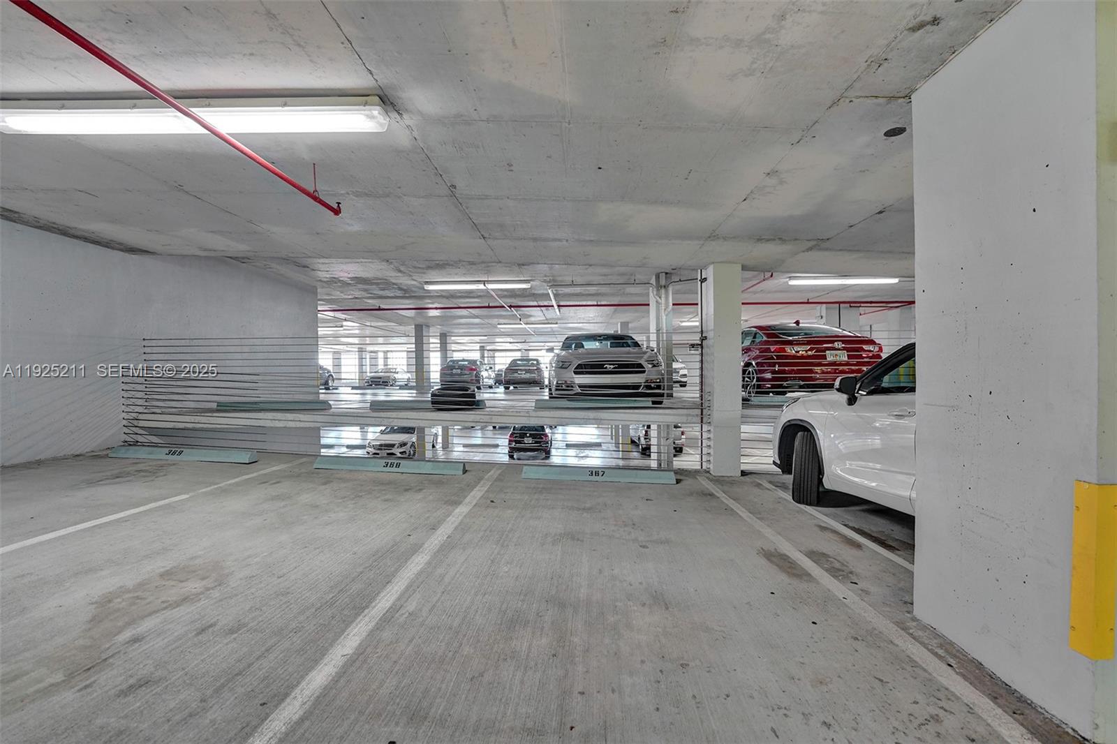 601 NE 36th St #811 Miami, FL 33137