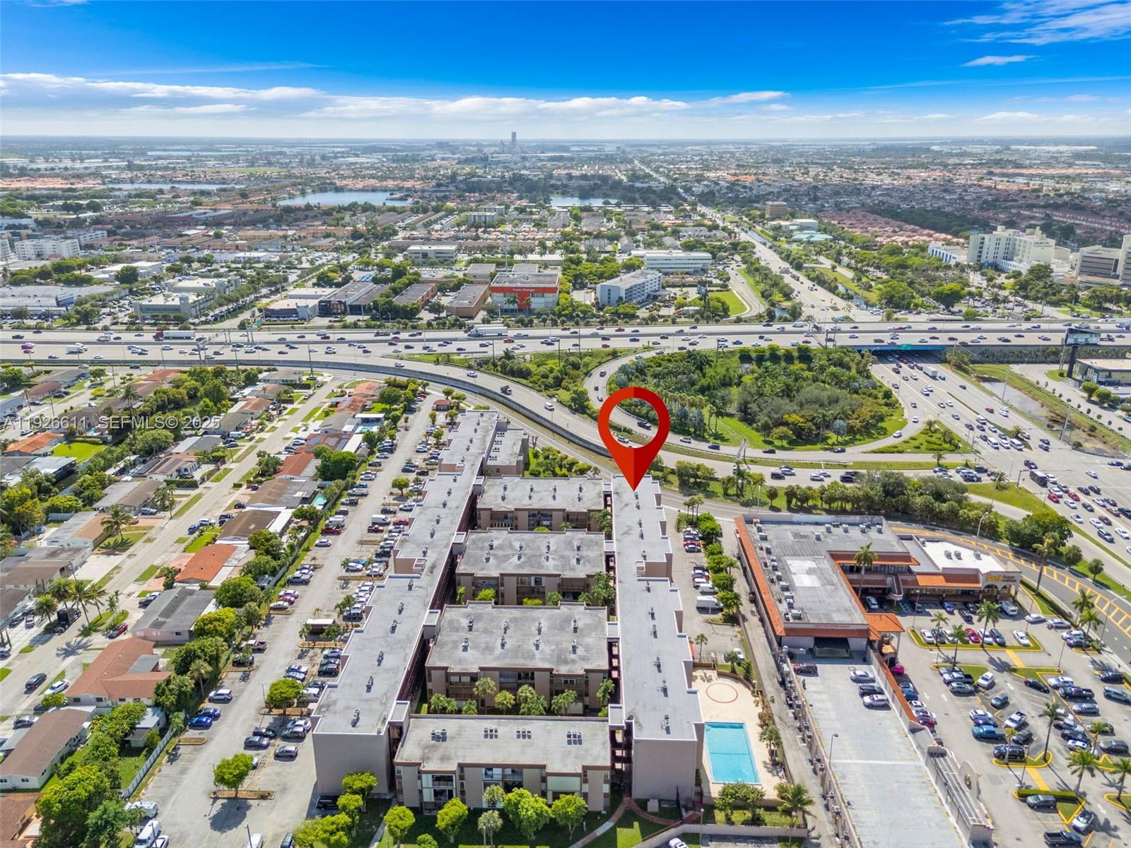 1900 W 68th St #F302 Hialeah, FL 33014