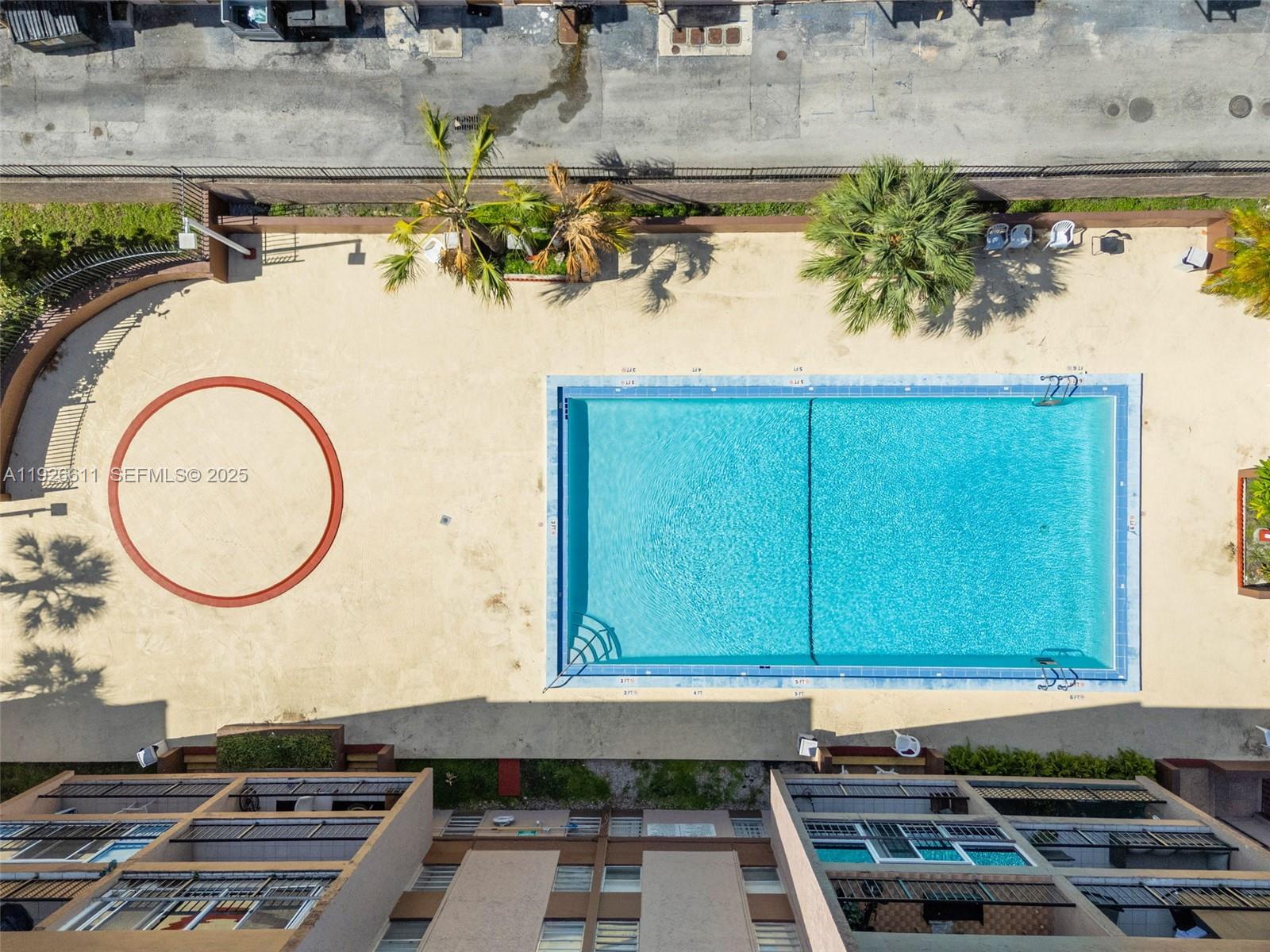 1900 W 68th St #F302 Hialeah, FL 33014