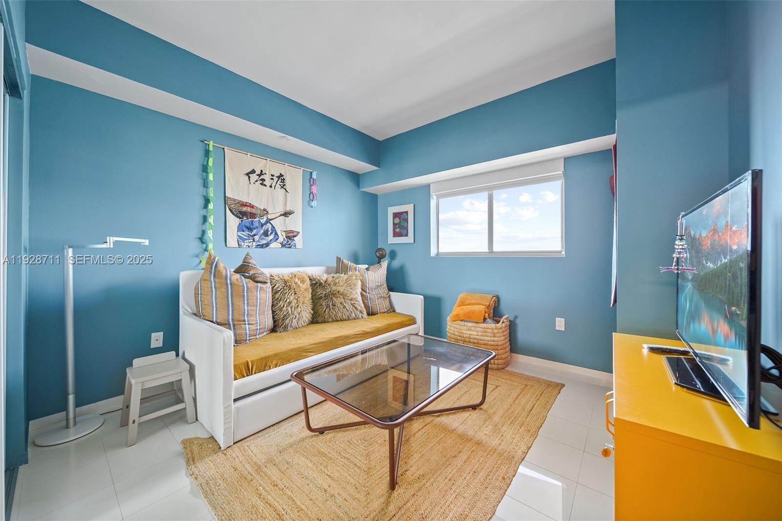 460 NE 28th St #3904 Miami, FL 33137