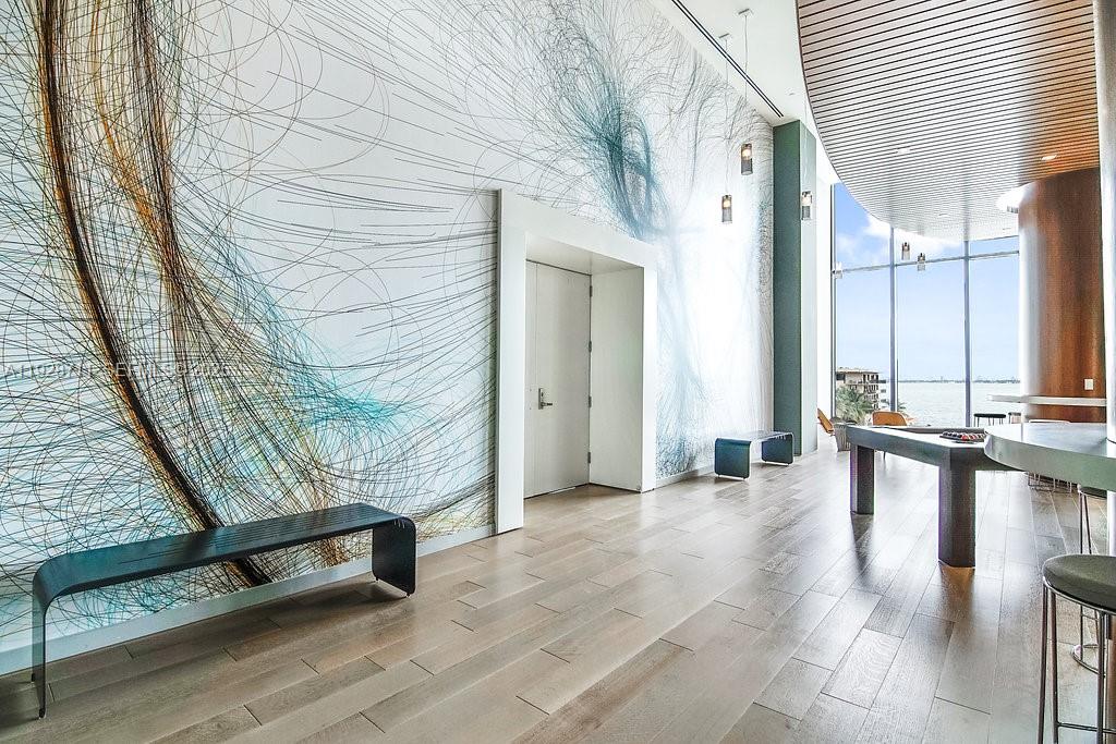 460 NE 28th St #3904 Miami, FL 33137