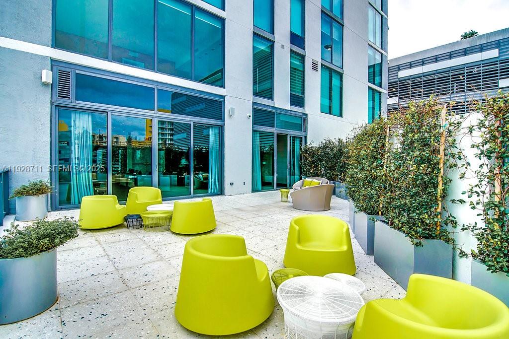 460 NE 28th St #3904 Miami, FL 33137