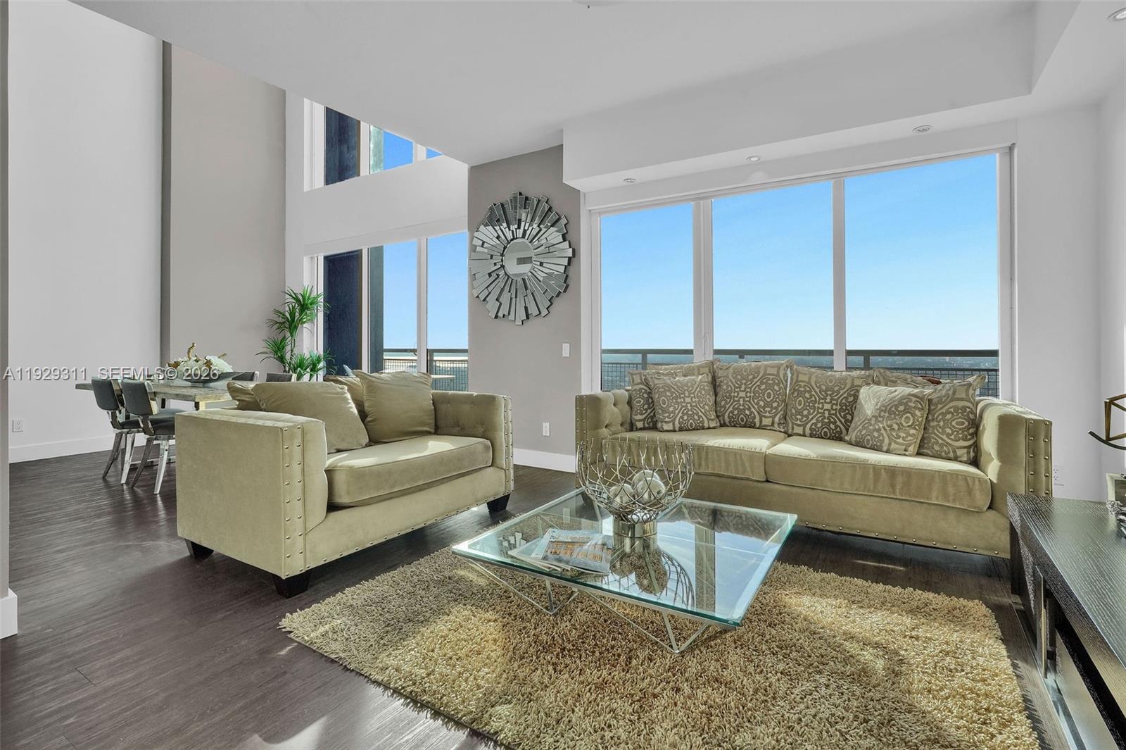 image Infinity at Brickell9