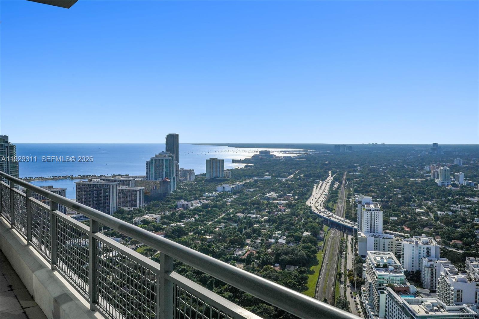 image Infinity at Brickell10