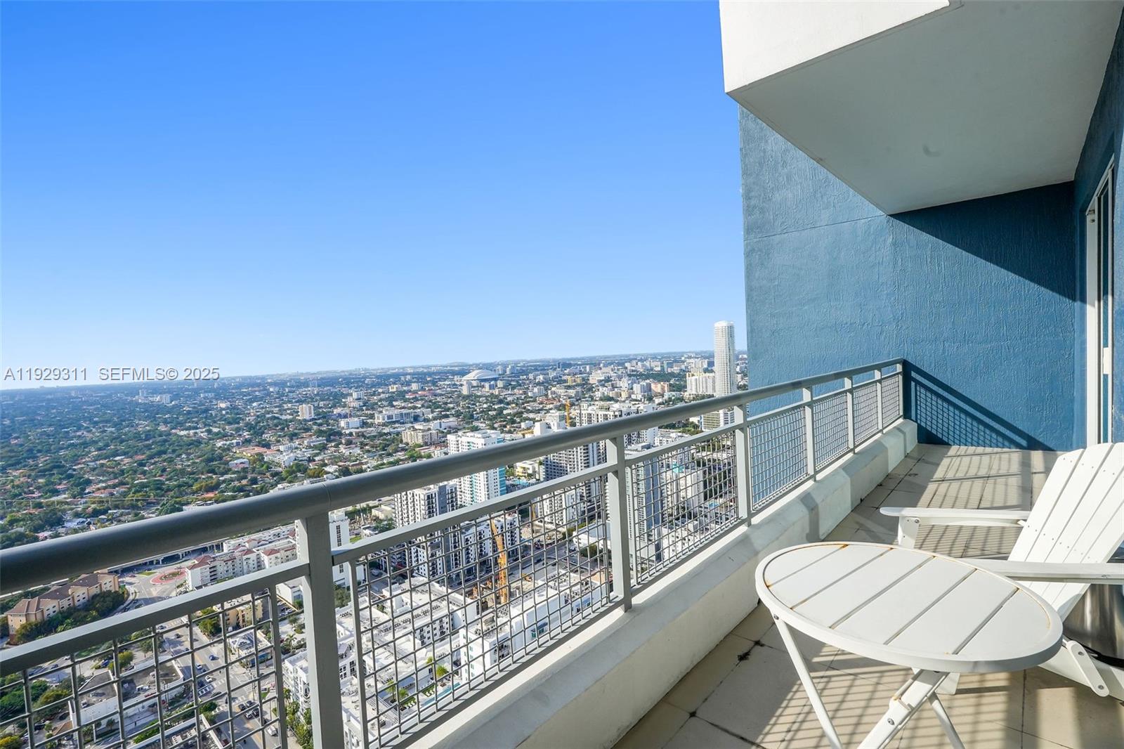 image Infinity at Brickell11