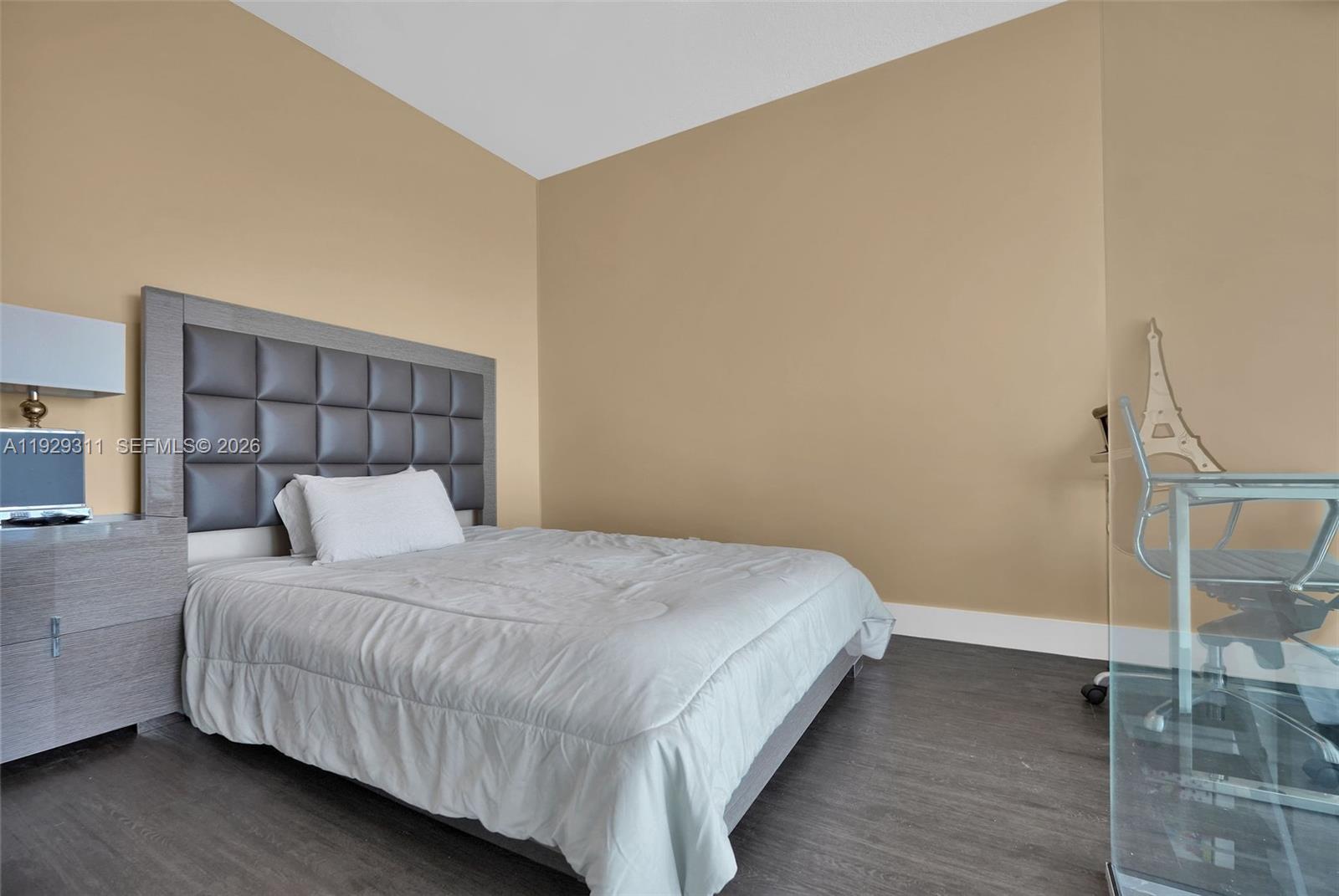 image Infinity at Brickell15