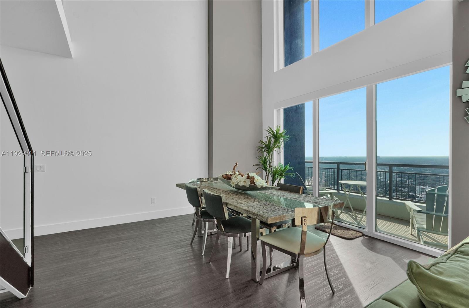 image Infinity at Brickell6