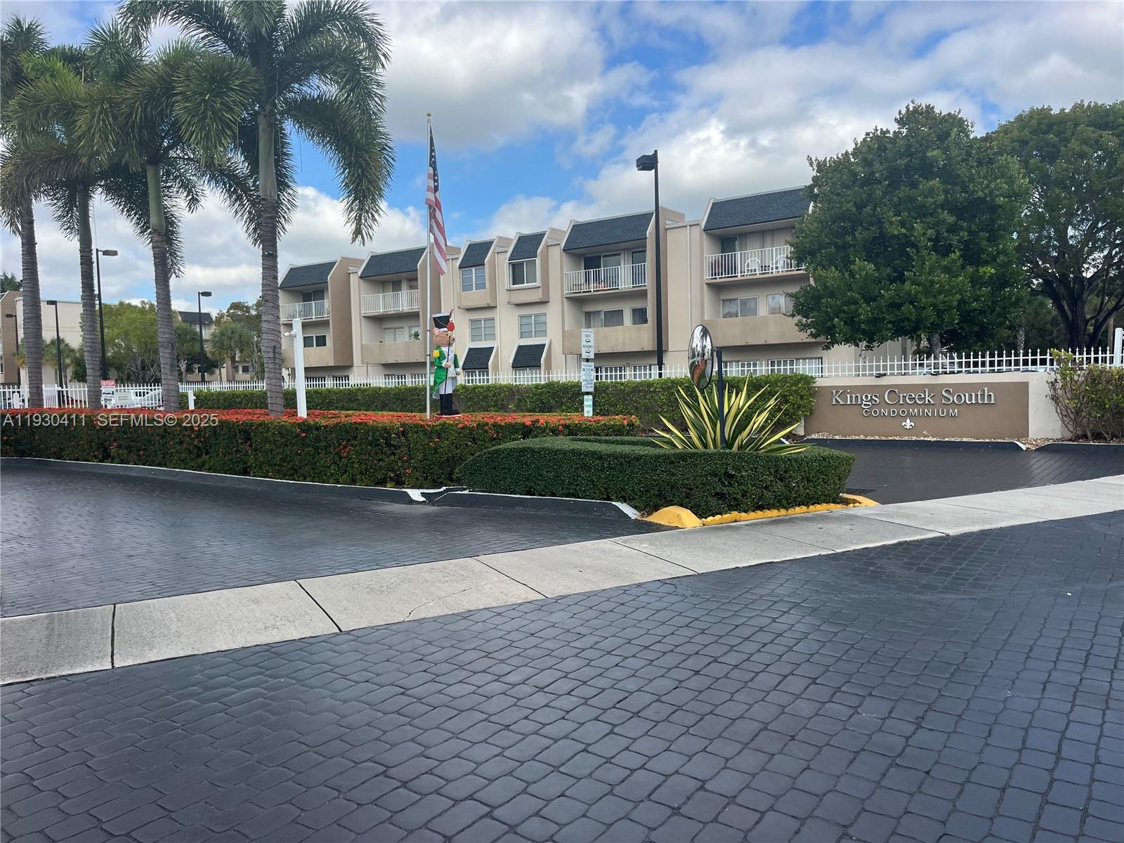 7725 SW 86th St #A1-314 Miami, FL 33143