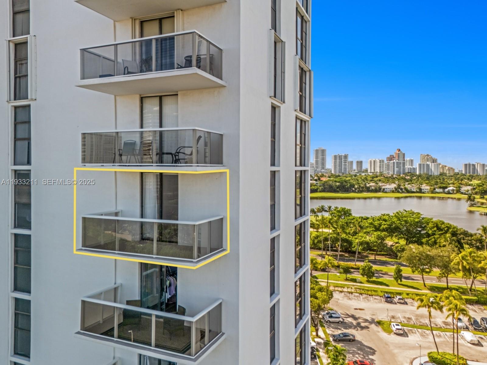 3701 N Country Clb Dr #1408 Aventura, FL 33180