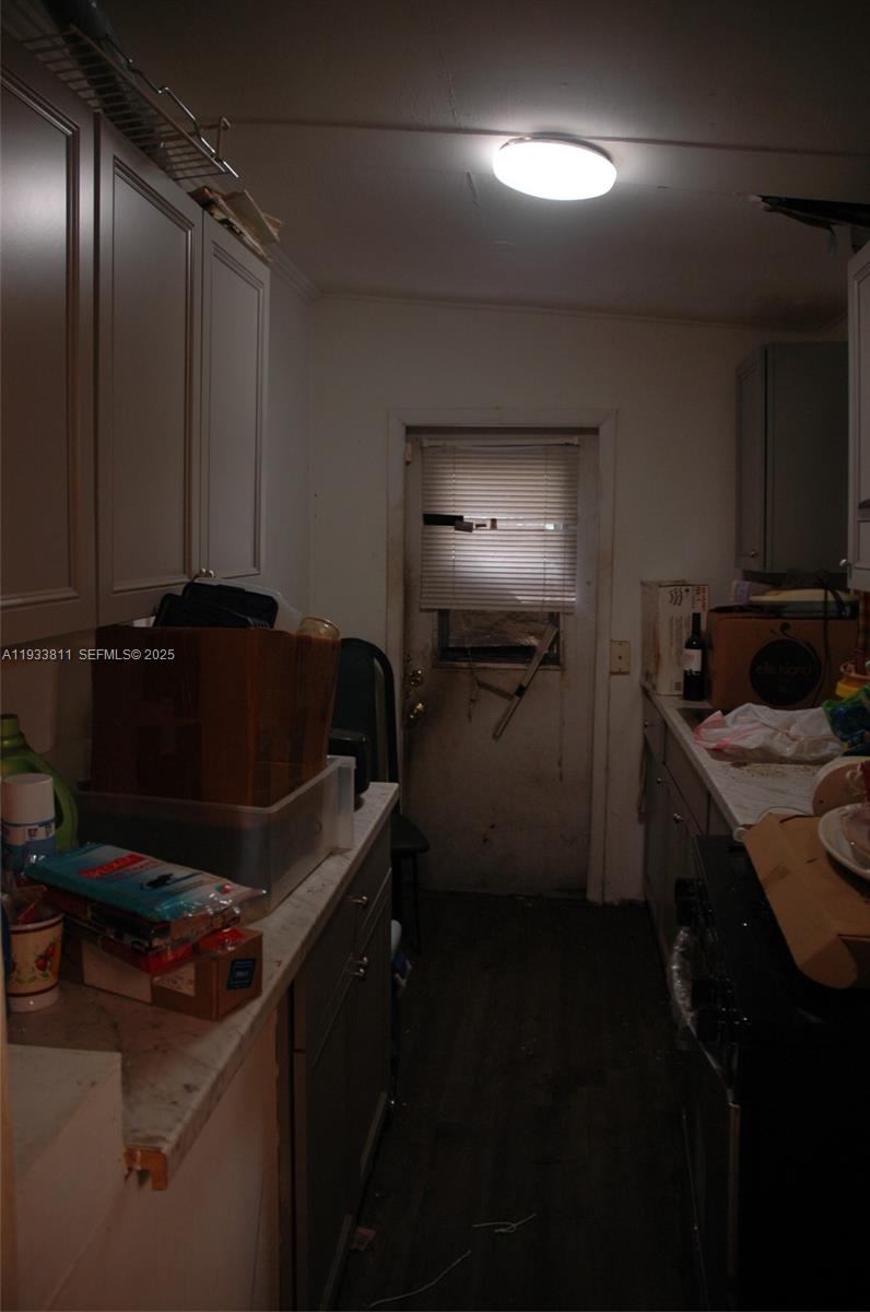 3537 Charles Ave Miami, FL 33133