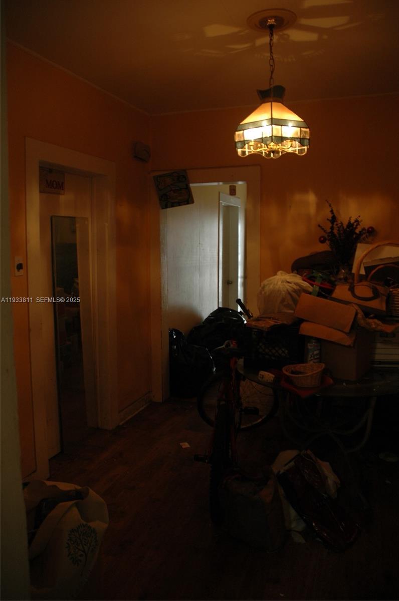 3537 Charles Ave Miami, FL 33133