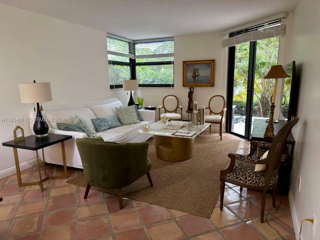 55 Ocean Ln Dr #1030