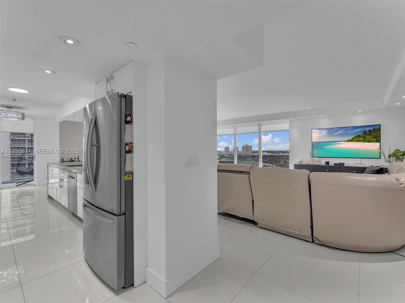 19707 Turnberry Way #21D Aventura, FL 33180