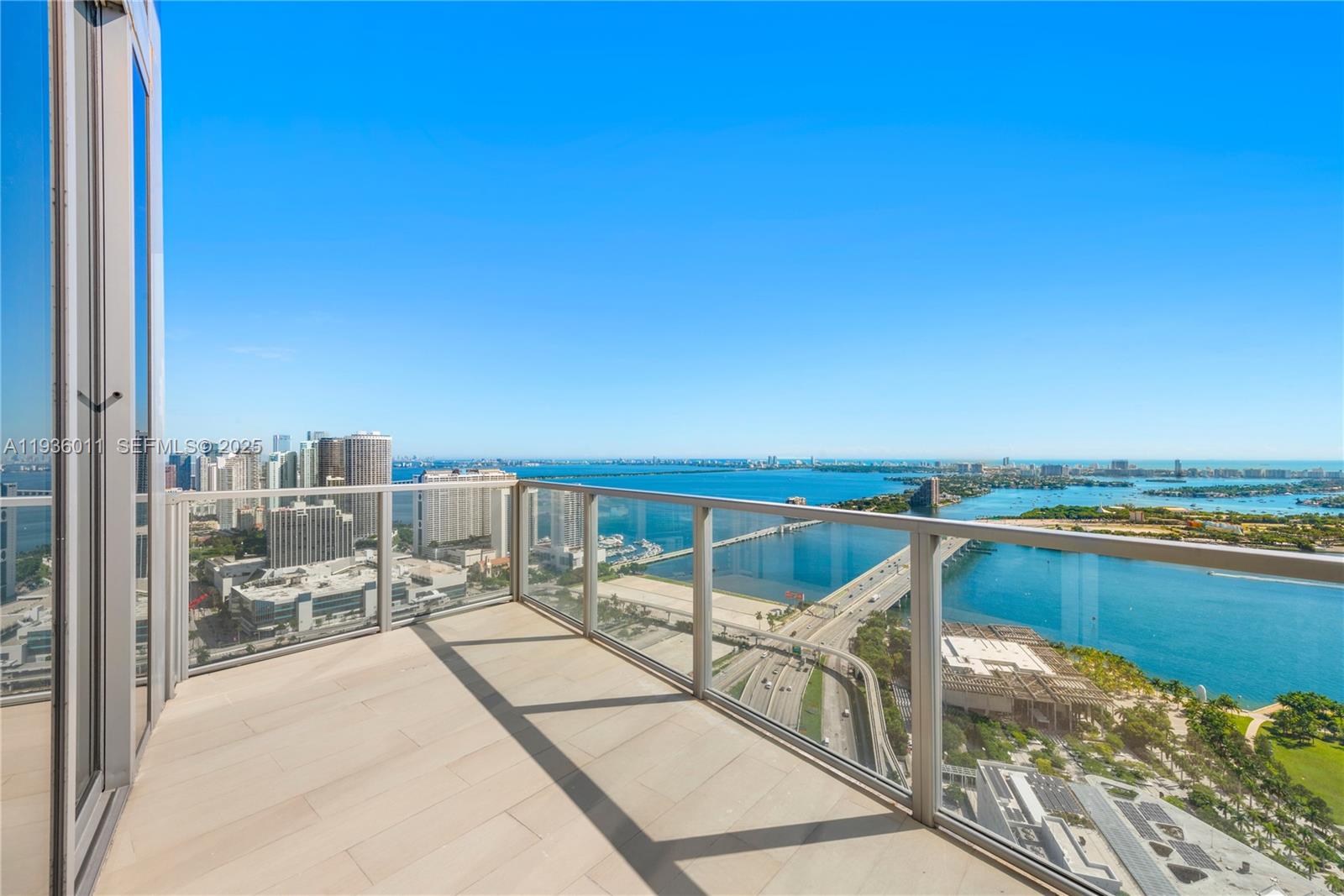 image Marquis Residences35