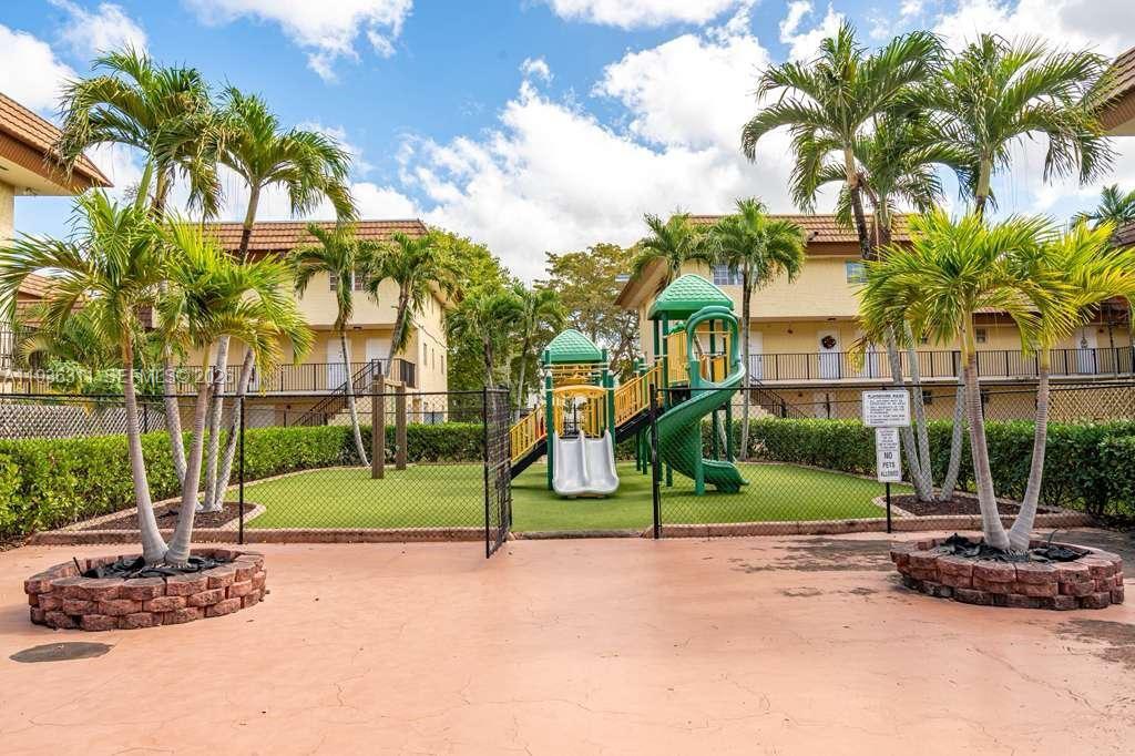 8600 SW 109th Ave #4-114 Miami, FL 33173
