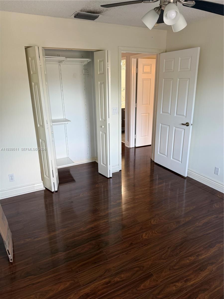 1552 NW 135th Ave Pembroke Pines, FL 33028