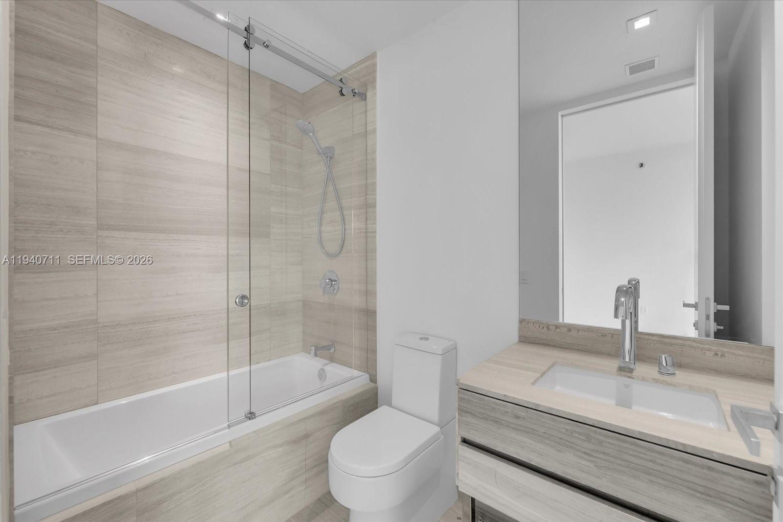 image Residences By Armani Casa15