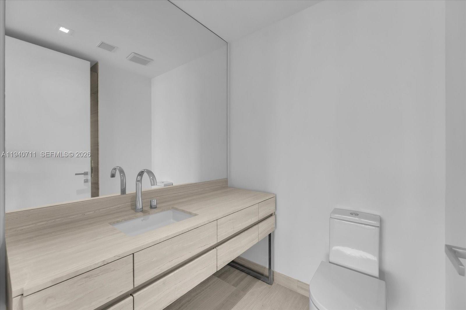 image Residences By Armani Casa30