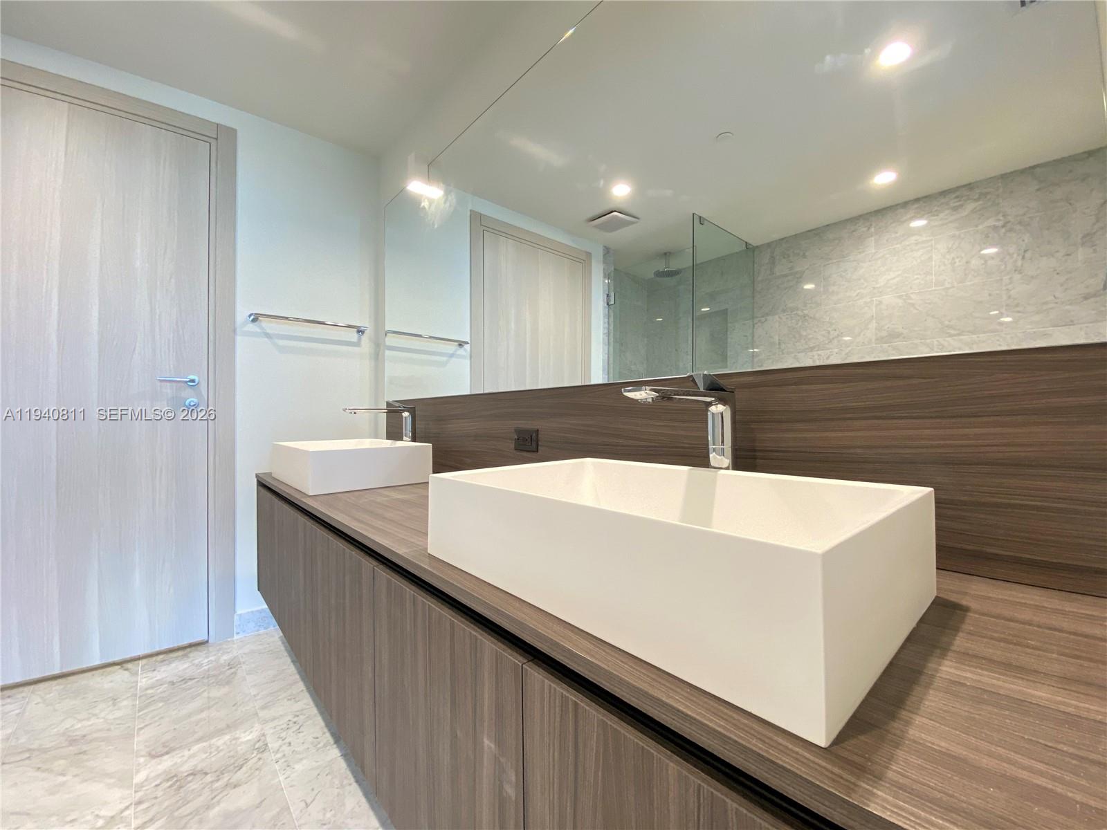 Undisclosed Address Miami, FL 33131