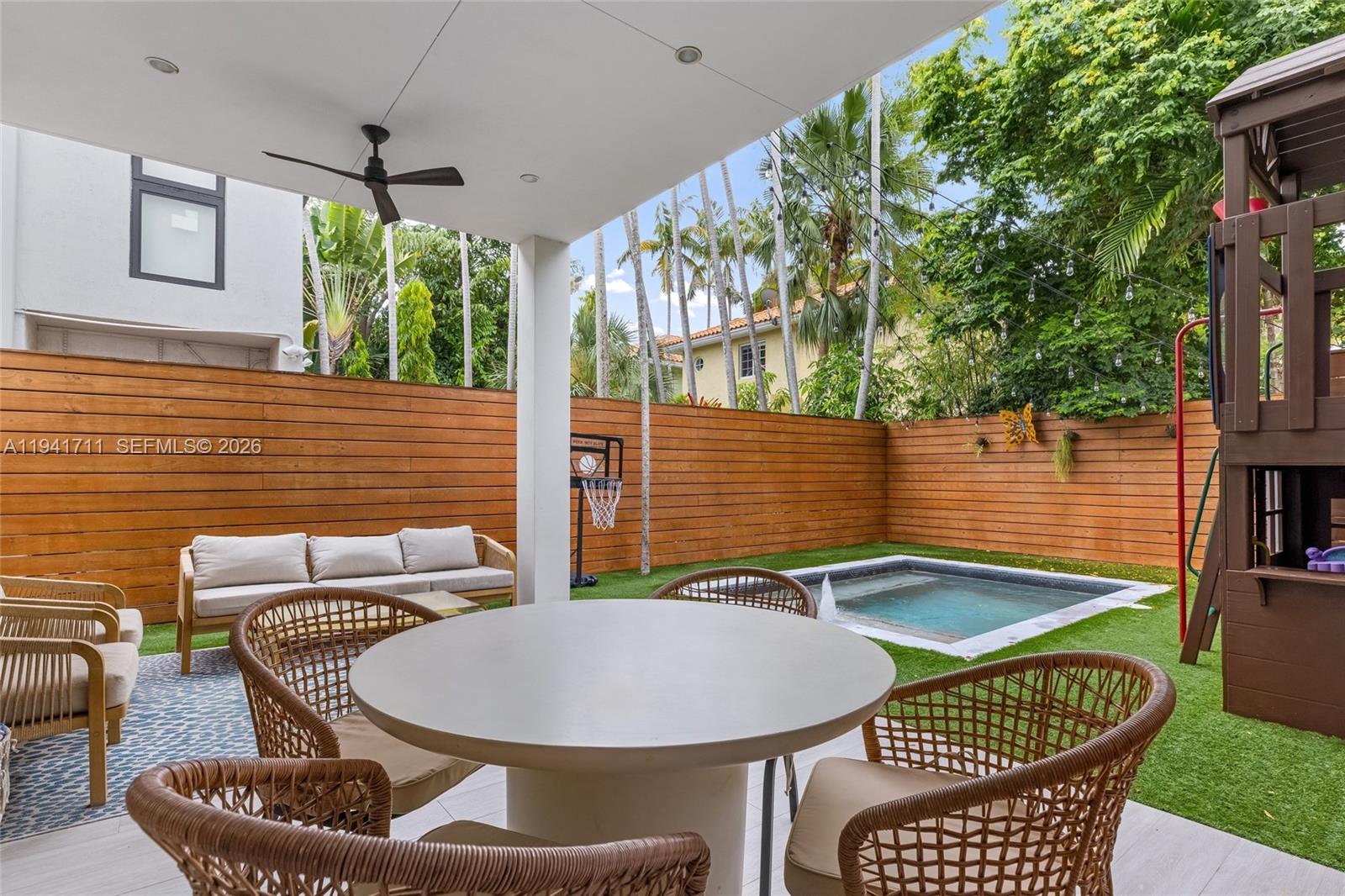 3222 Matilda St #3222 Miami, FL 33133