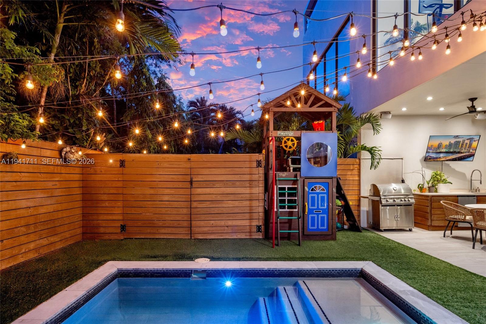 3222 Matilda St #3222 Miami, FL 33133