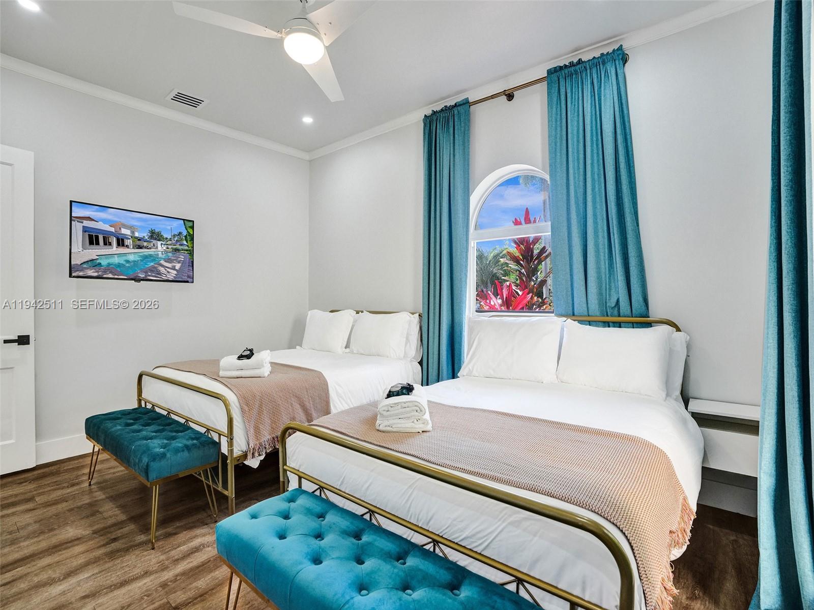 1128 Tyler St Hollywood, FL 33019