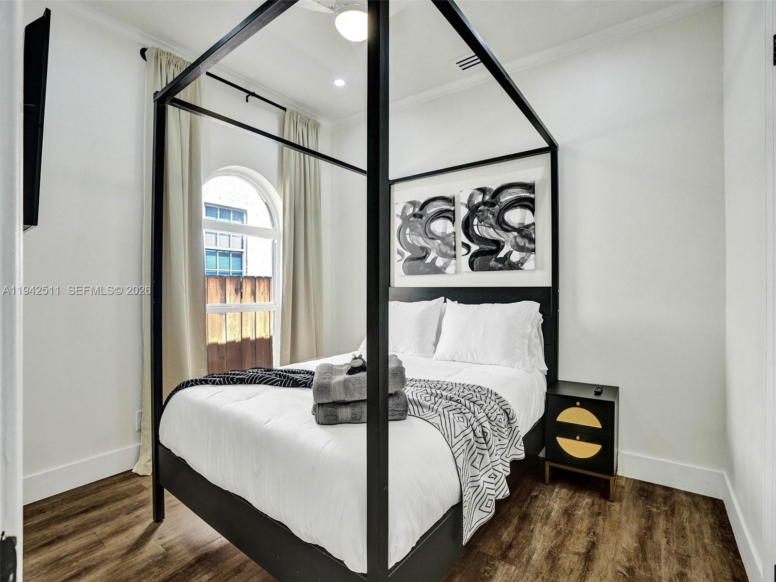 1128 Tyler St Hollywood, FL 33019