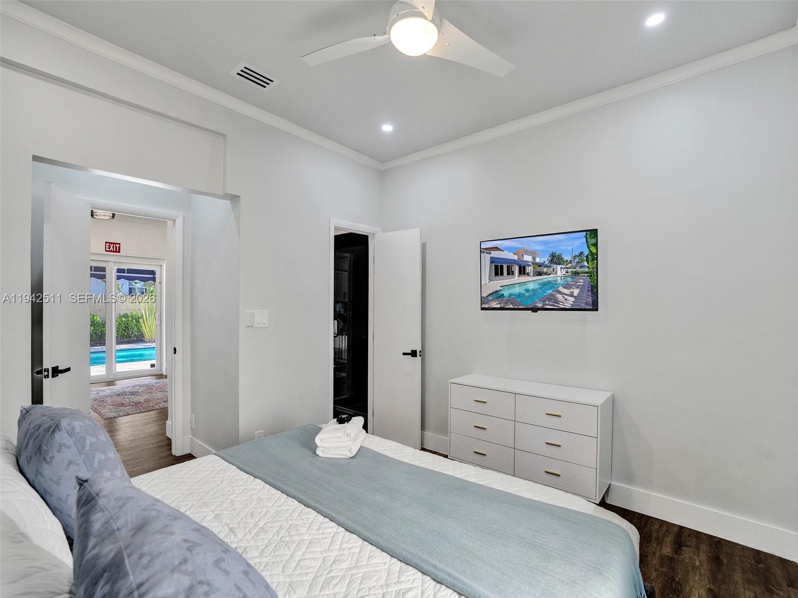 1128 Tyler St Hollywood, FL 33019