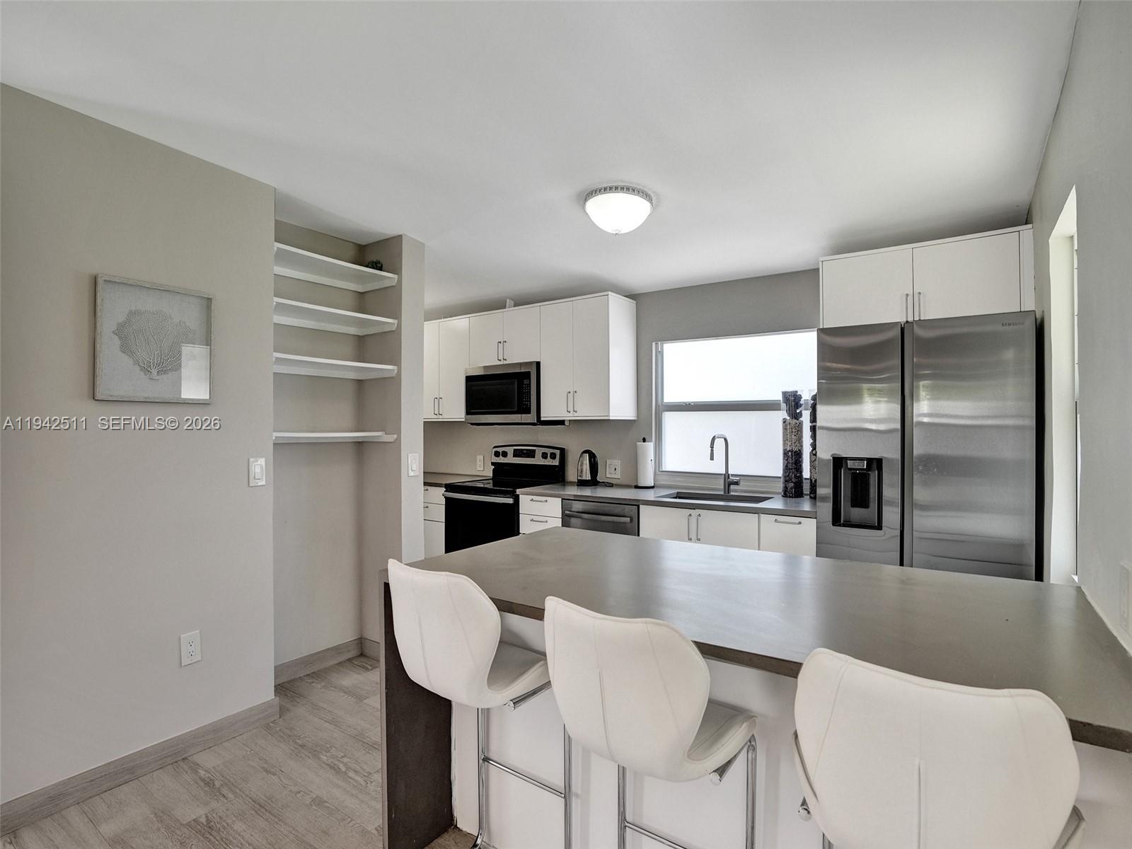 1128 Tyler St Hollywood, FL 33019