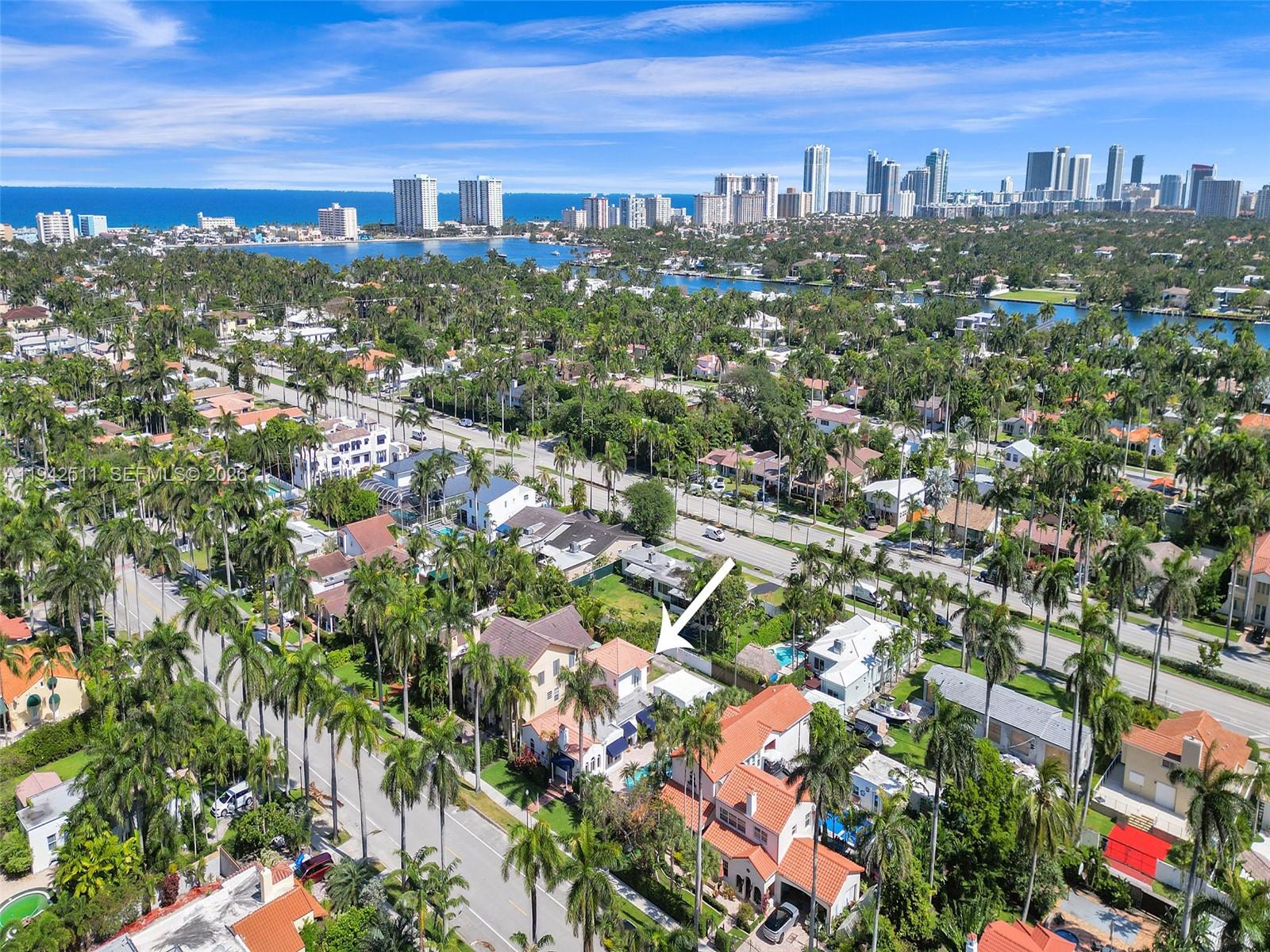 1128 Tyler St Hollywood, FL 33019