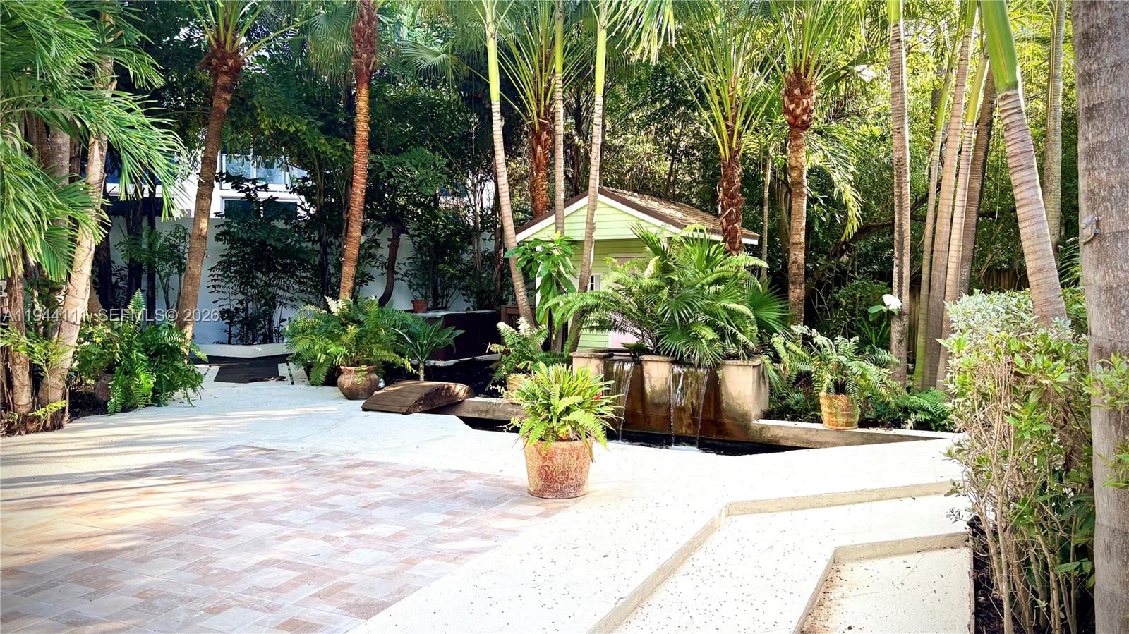 2301 S Miami Ave Miami, FL 33129