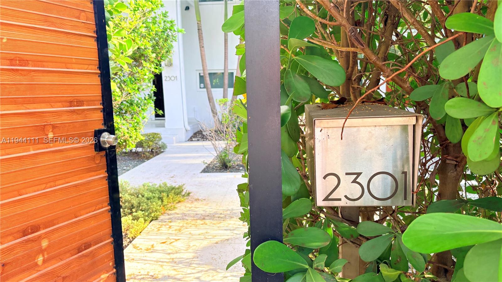 2301 S Miami Ave Miami, FL 33129