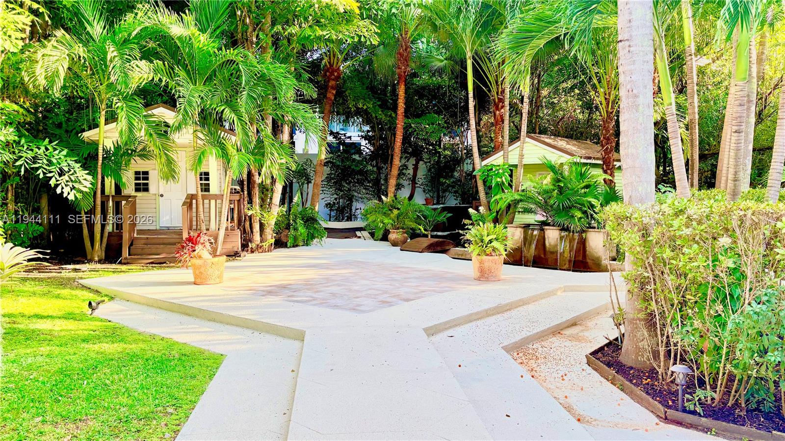 2301 S Miami Ave Miami, FL 33129