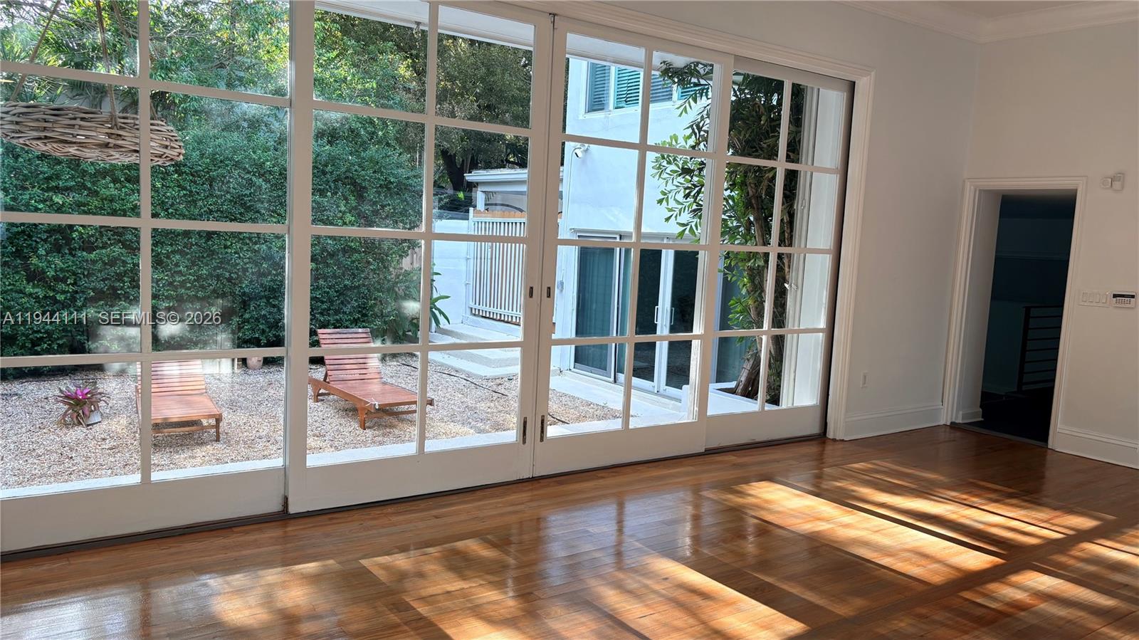 2301 S Miami Ave Miami, FL 33129