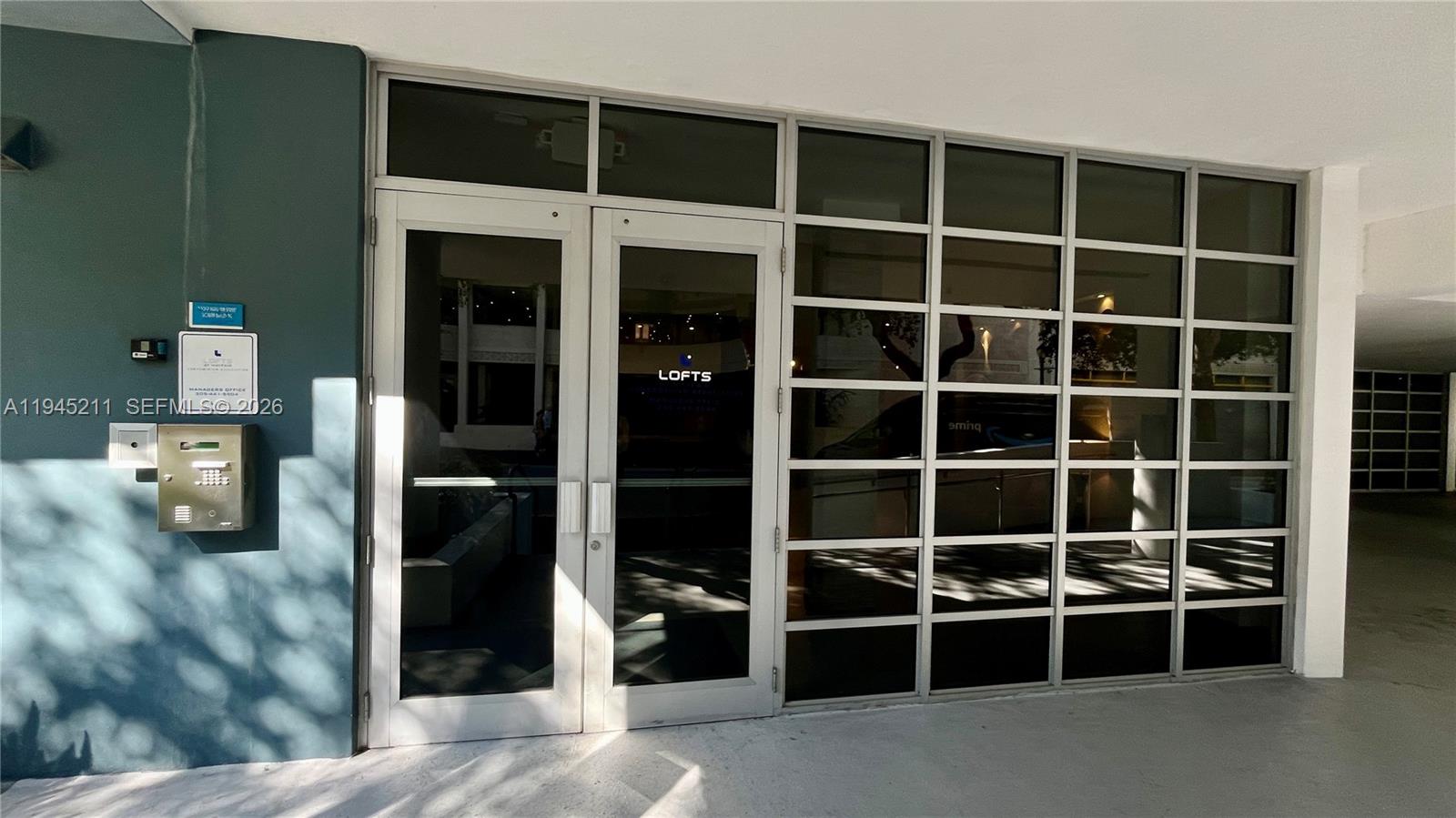 3339 Virginia St #303 Coconut Grove, FL 33133